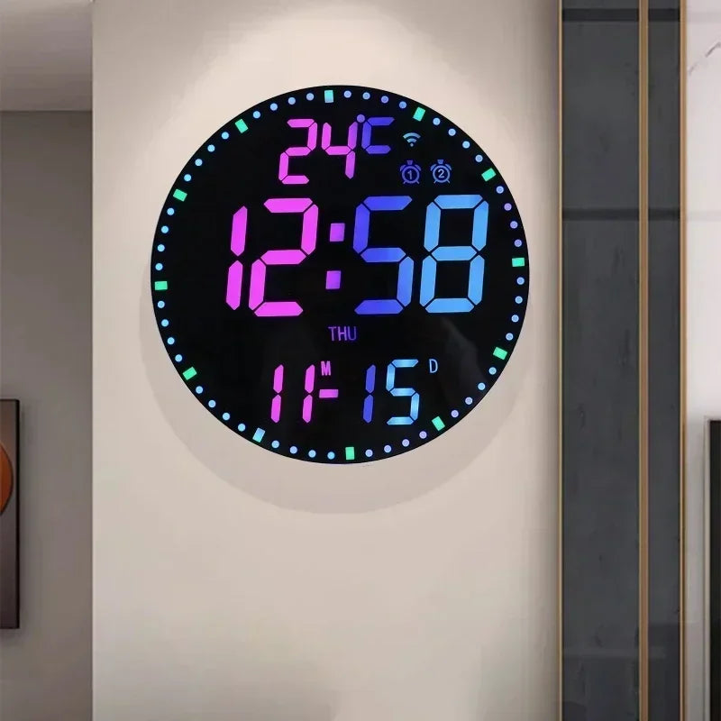 WiFiTime - LED Wandklok Met Kalender en Dubbele Alarmfunctie