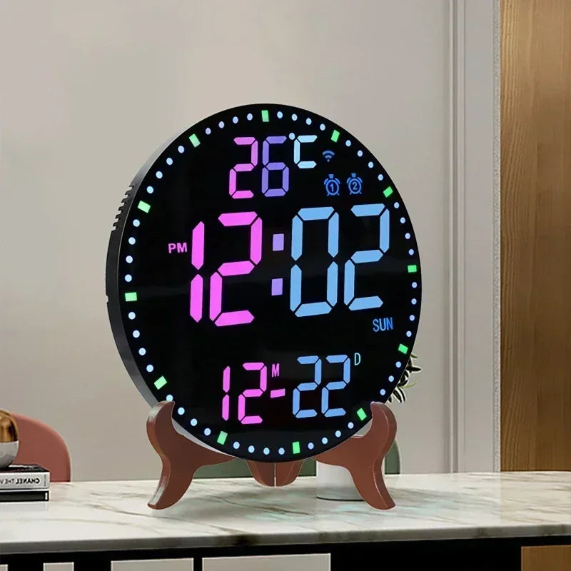 WiFiTime - LED Wandklok Met Kalender en Dubbele Alarmfunctie