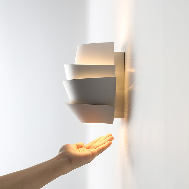 LightSphere - Lampada da parete scandinava moderna