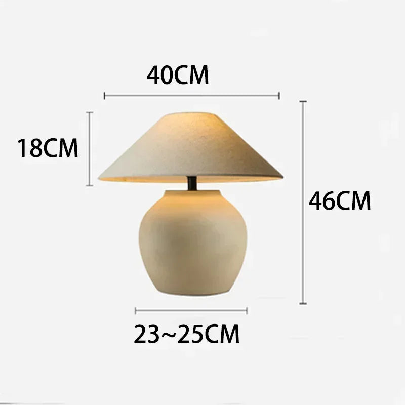 LumeVase – Candeeiro de Mesa em Cerâmica com Design Minimalista