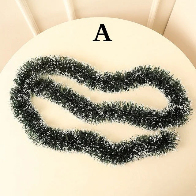 EveRibbon – Elegant Christmas Ribbon Garland
