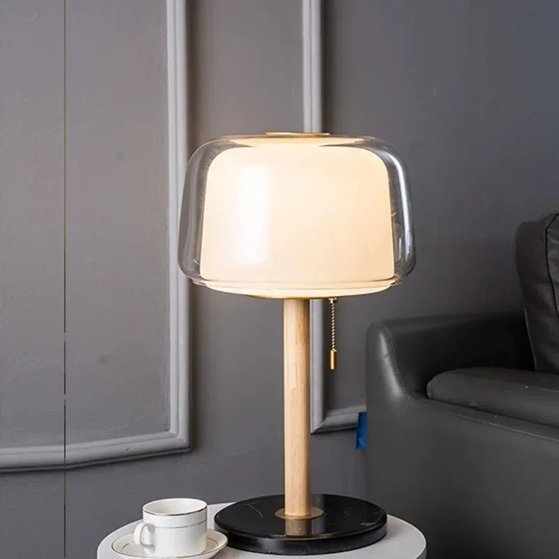 LumeHaven – Lampada Notturna con Base in Legno e Illuminazione LED