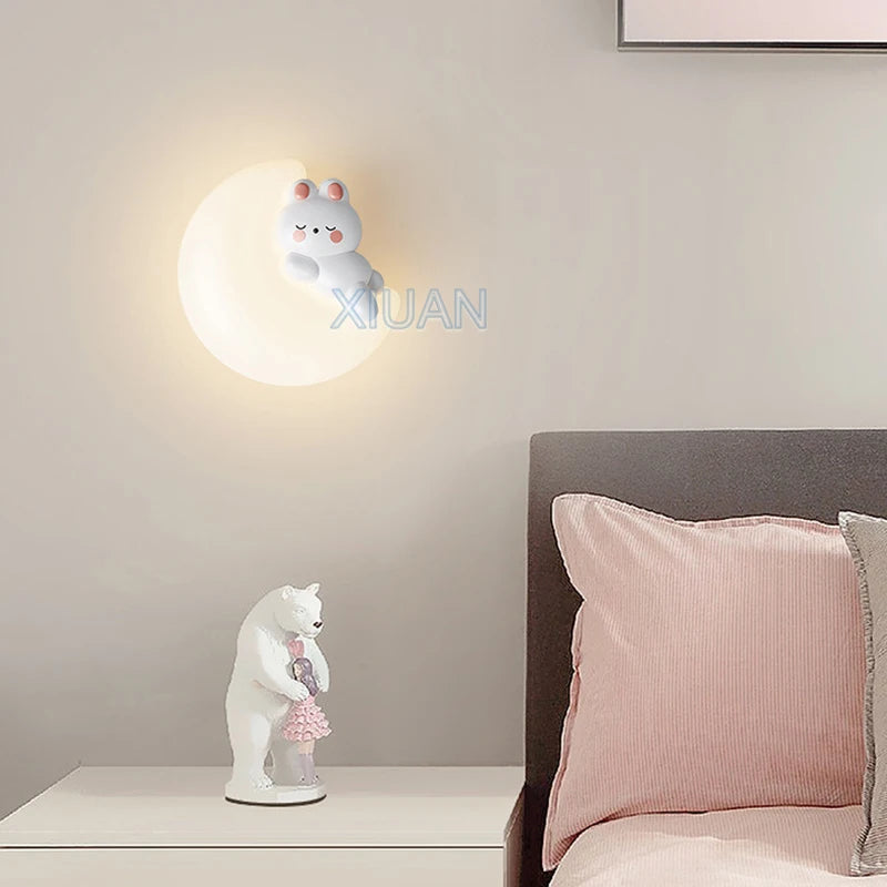 MoonAnimal - Creative Moon Lamp for Children's Rooms and Bedrooms
