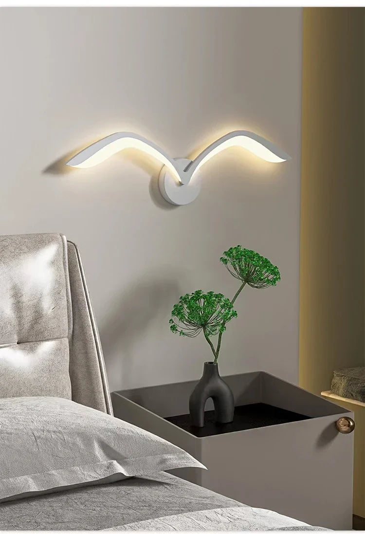SkyGlow - Modern Seagull Wall Lamp