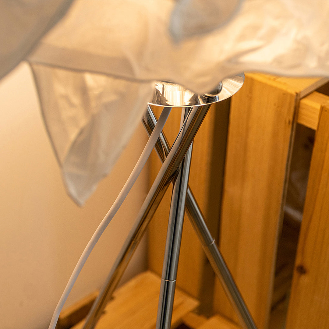 VeliGlow - Unique Table Lamp with Cloud-like Design