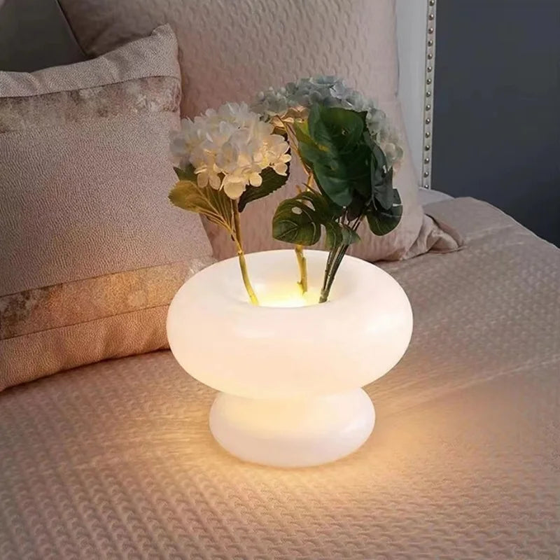 GlassGlow – Lámpara de mesa redonda moderna de vidrio en blanco