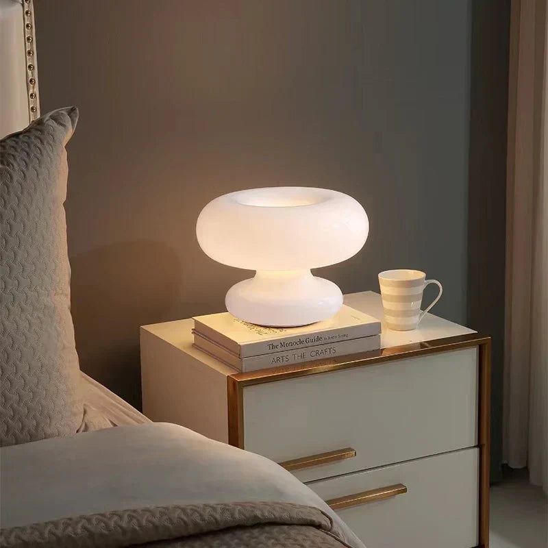 GlassGlow – Lámpara de mesa redonda moderna de vidrio en blanco