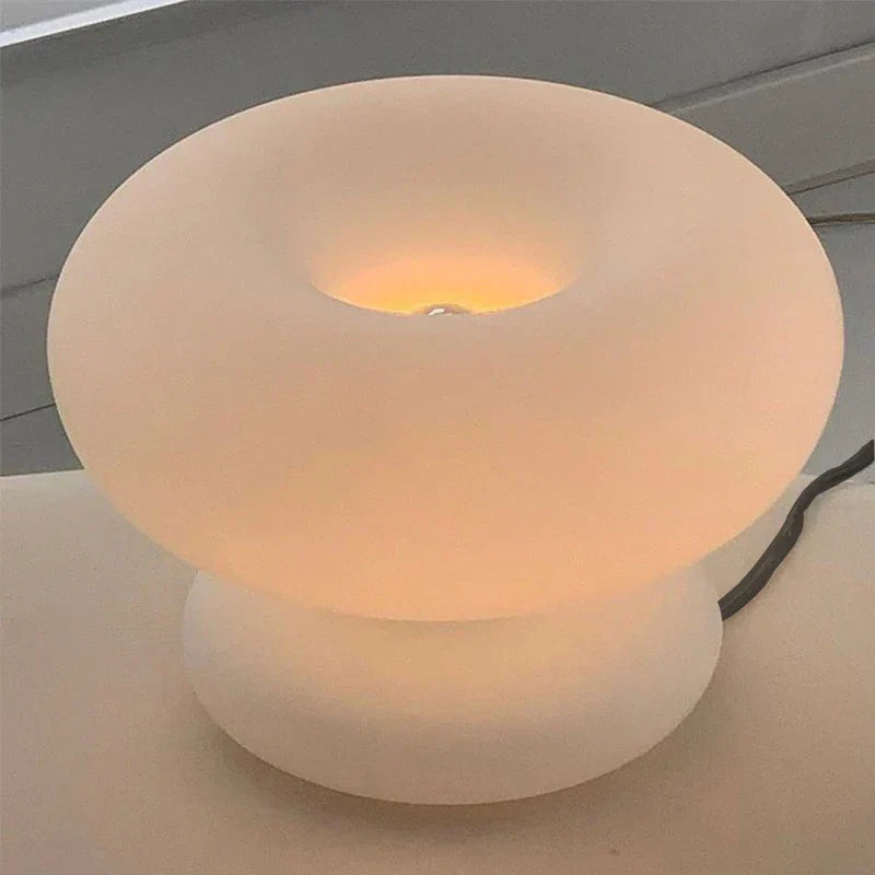 GlassGlow – Lámpara de mesa redonda moderna de vidrio en blanco