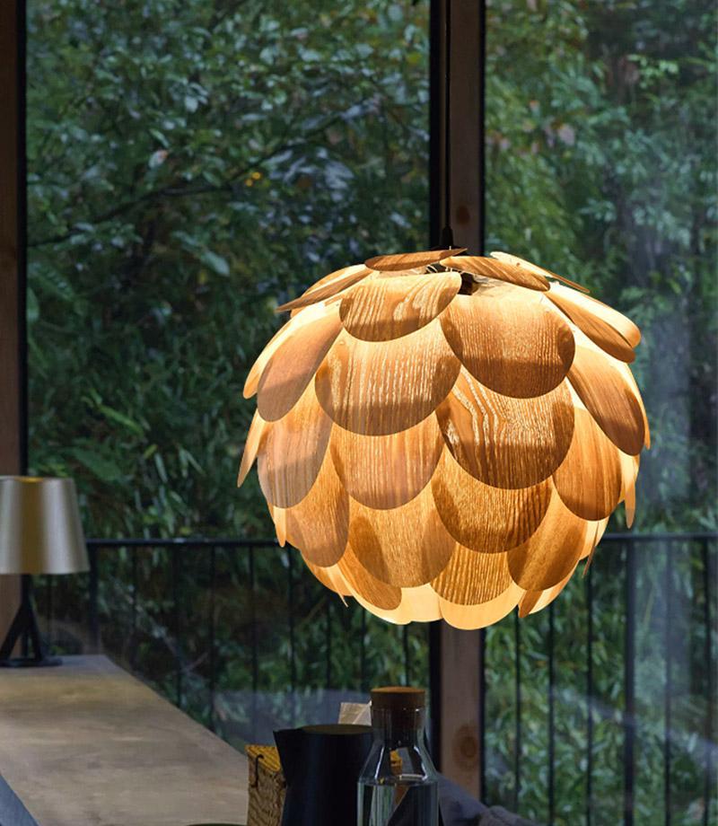 Lampada a sospensione rustica a forma di ananas in legno