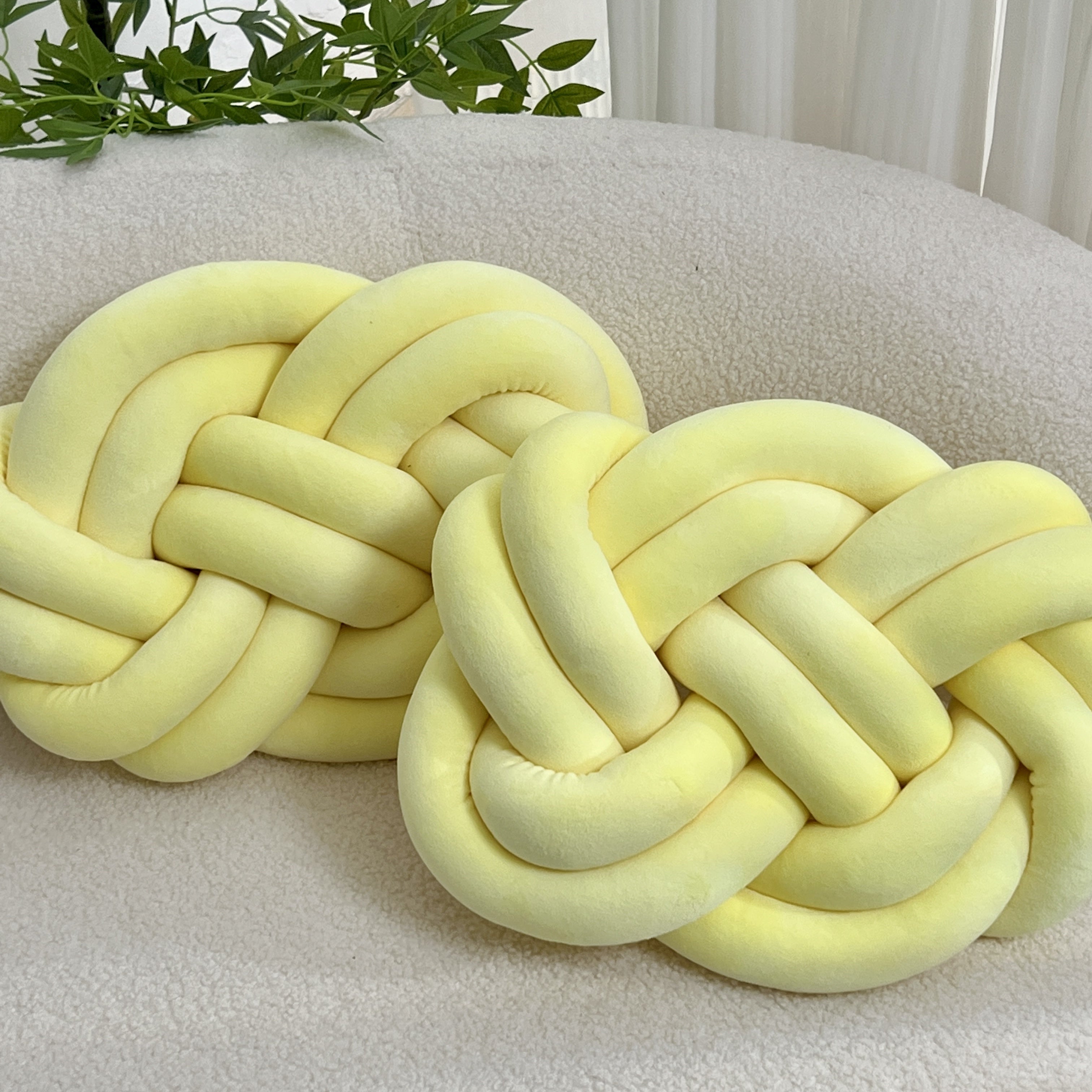 2 Pieces Button Ball Cushions - Soft Plush Cushions, Decorative Cushions for Bed, Sofa, and Living Room