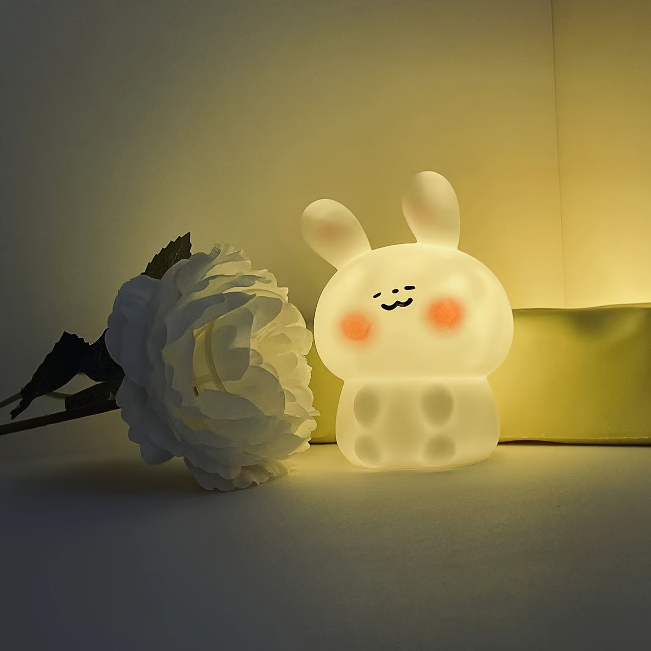 GlowDeco - Battery-Powered Decorative Night Light