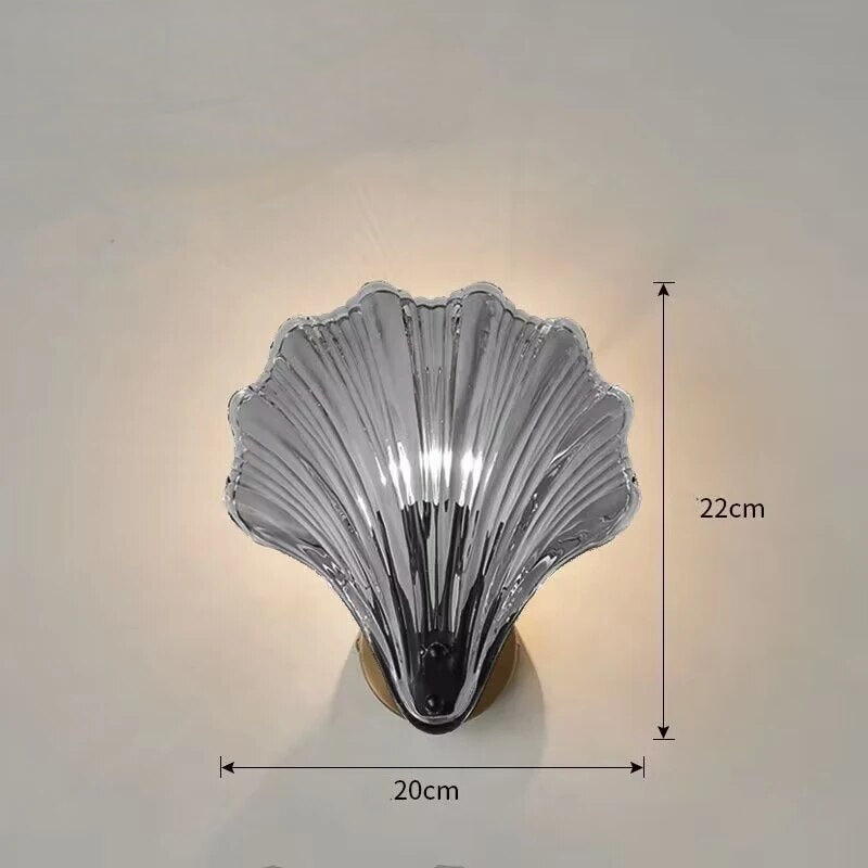 CoralGlimmer – Modern LED Wall Lamp in Shell-Shaped Glass Design