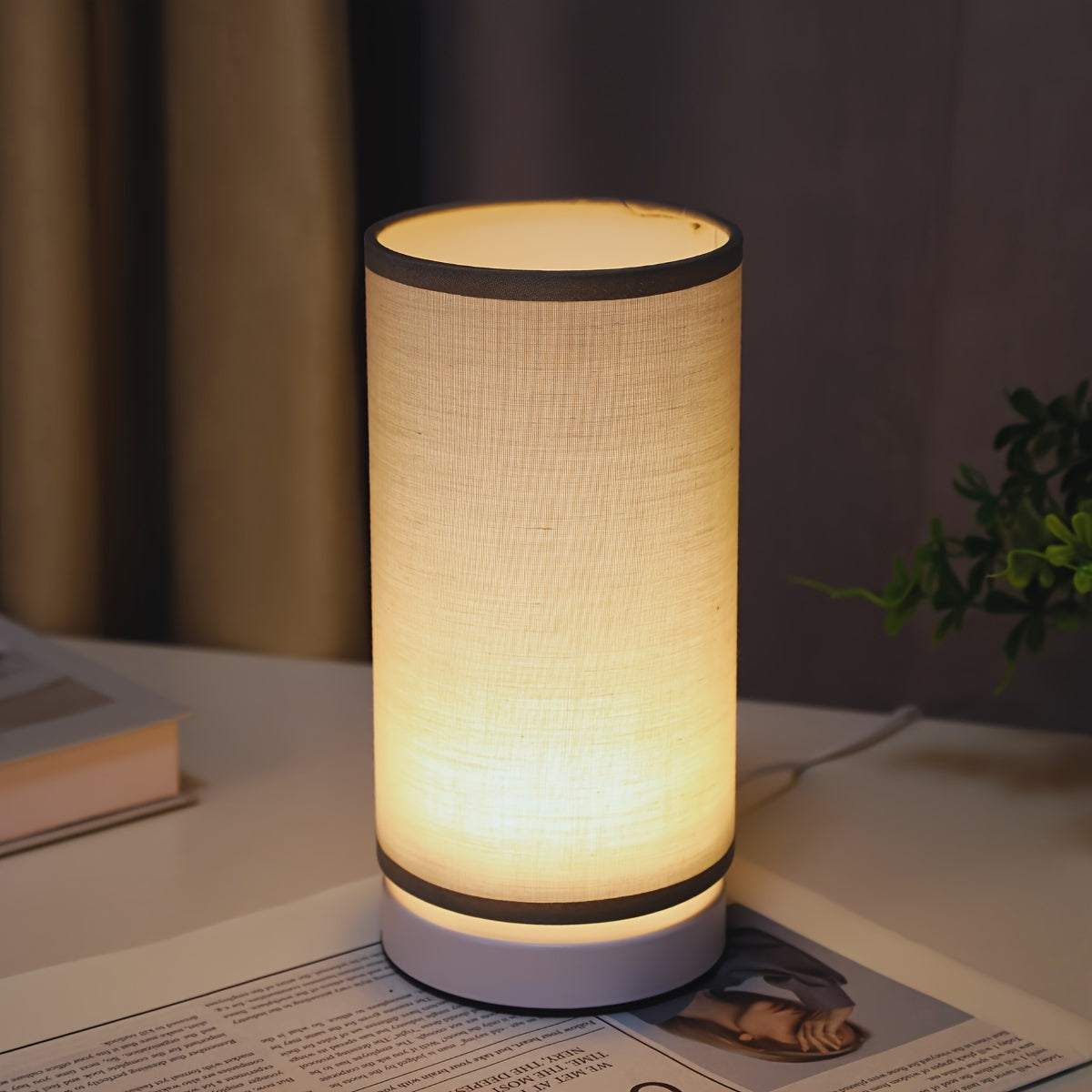 ModernLight - Cylinder USB Table Lamp