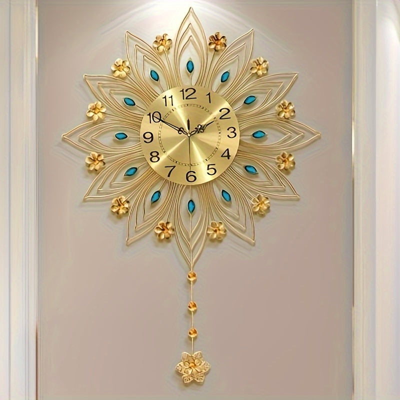 GoldenBloom - Luxe Stille Wandklok met Elegante Bloemendetails