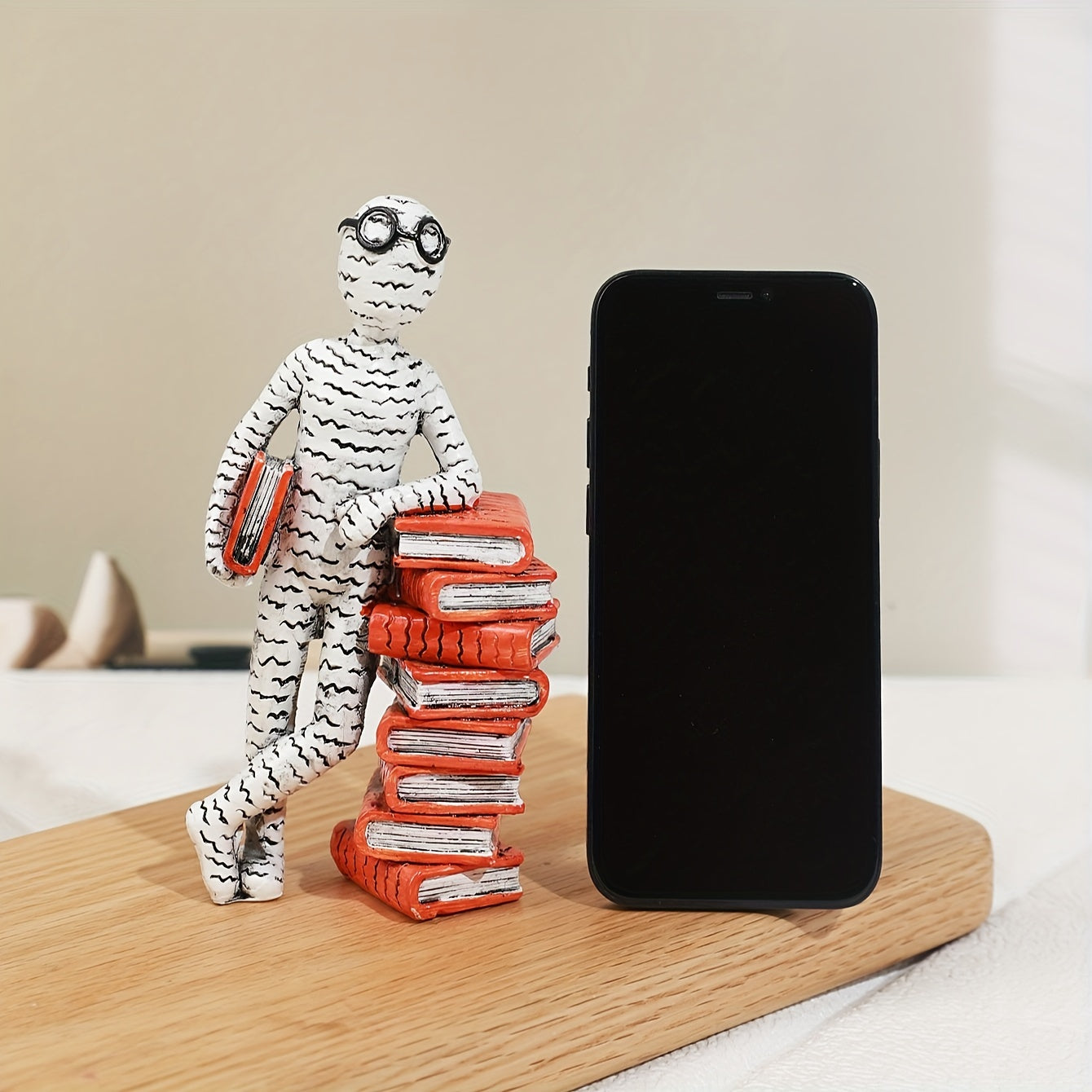 Suporte para Livros Abstracte Brillen - Estatueta de Resina para Biblioteca e Decoração de Sala de Estar