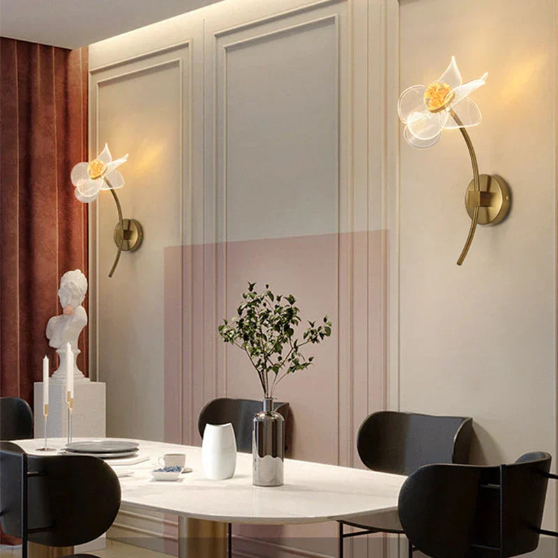 BloomGlow - Modern Flower Wall Lamp with LED Lighting