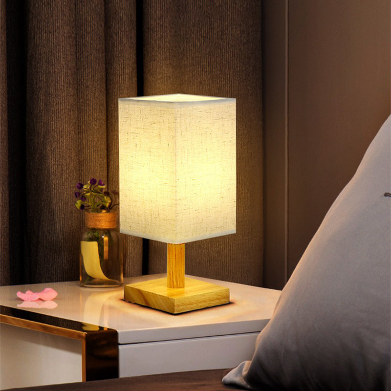 LuxeGlow - Lámpara de mesa USB con pantalla de tela – Lámpara nocturna LED moderna