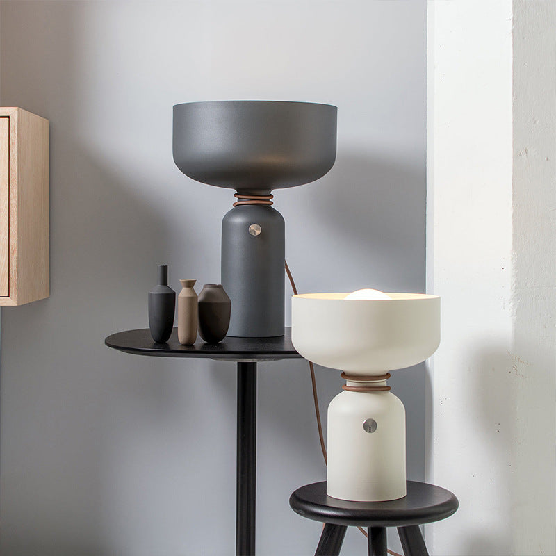 LumeAura – Candeeiro de Mesa LED Minimalista para Quarto e Sala de Estar