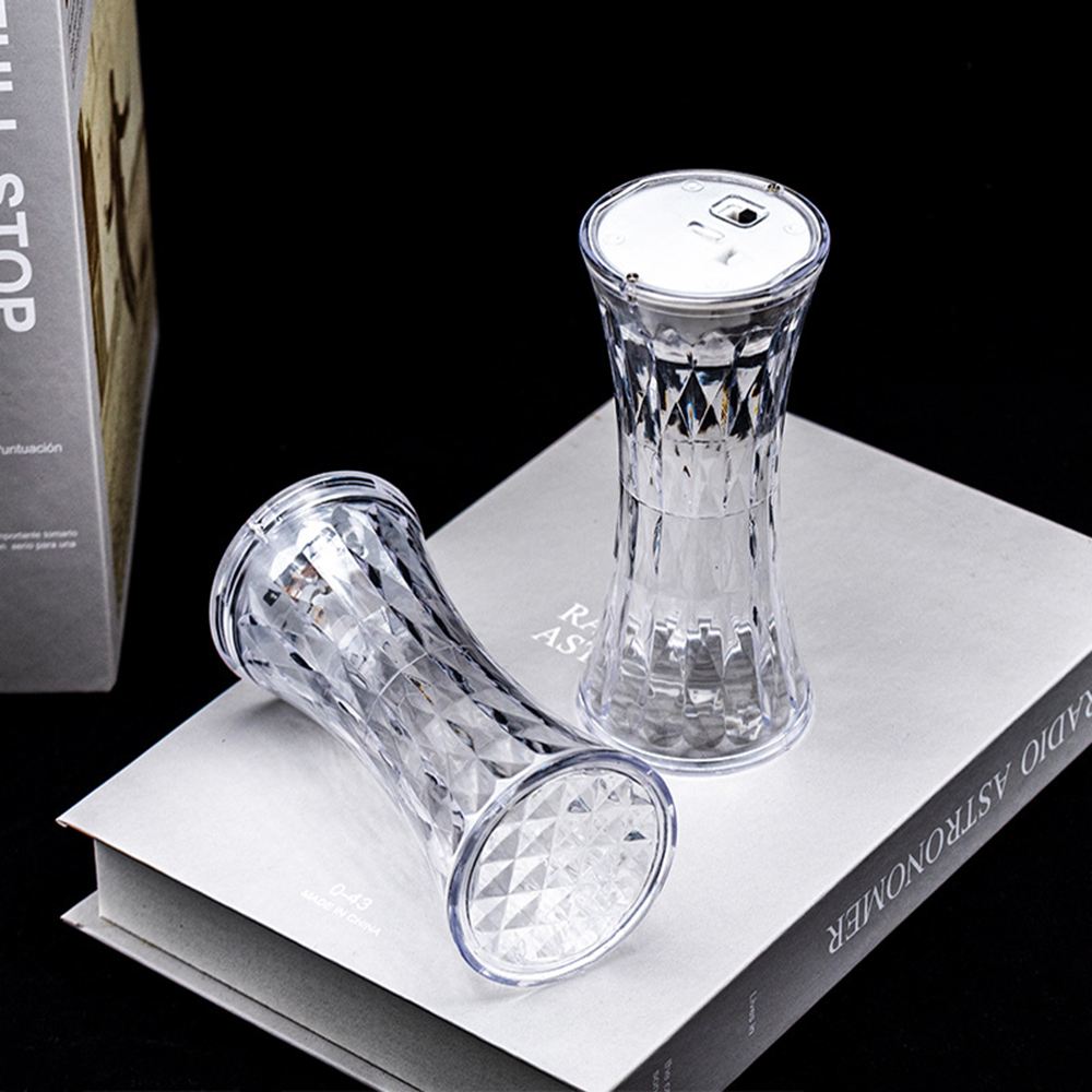 CrystalLuxe - Candeeiro de Mesa de Cristal com Lapidação de Diamante e Iluminação LED