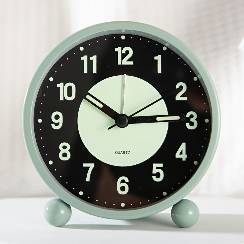 EleganceMetal - Chic Metal Alarm Clock with Soft Night Light