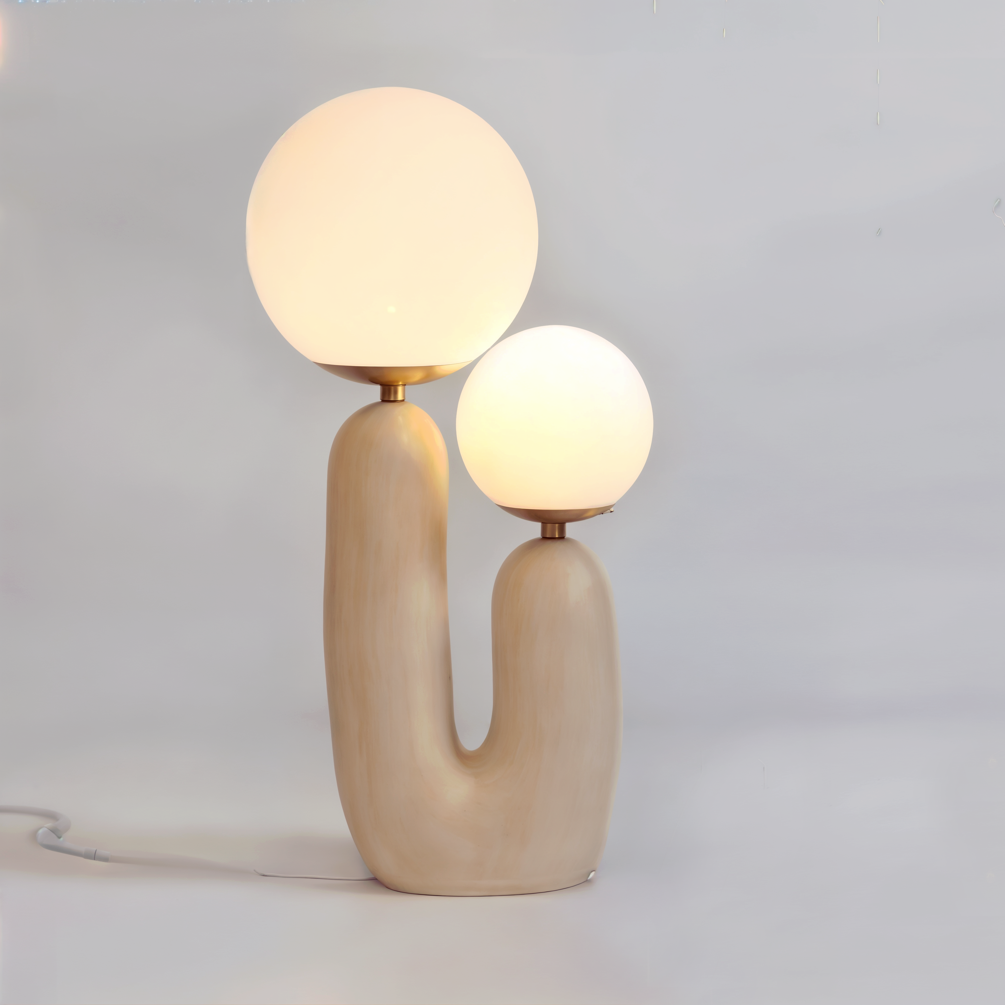 Lampada Athenea - Lampada da tavolo in resina minimalista