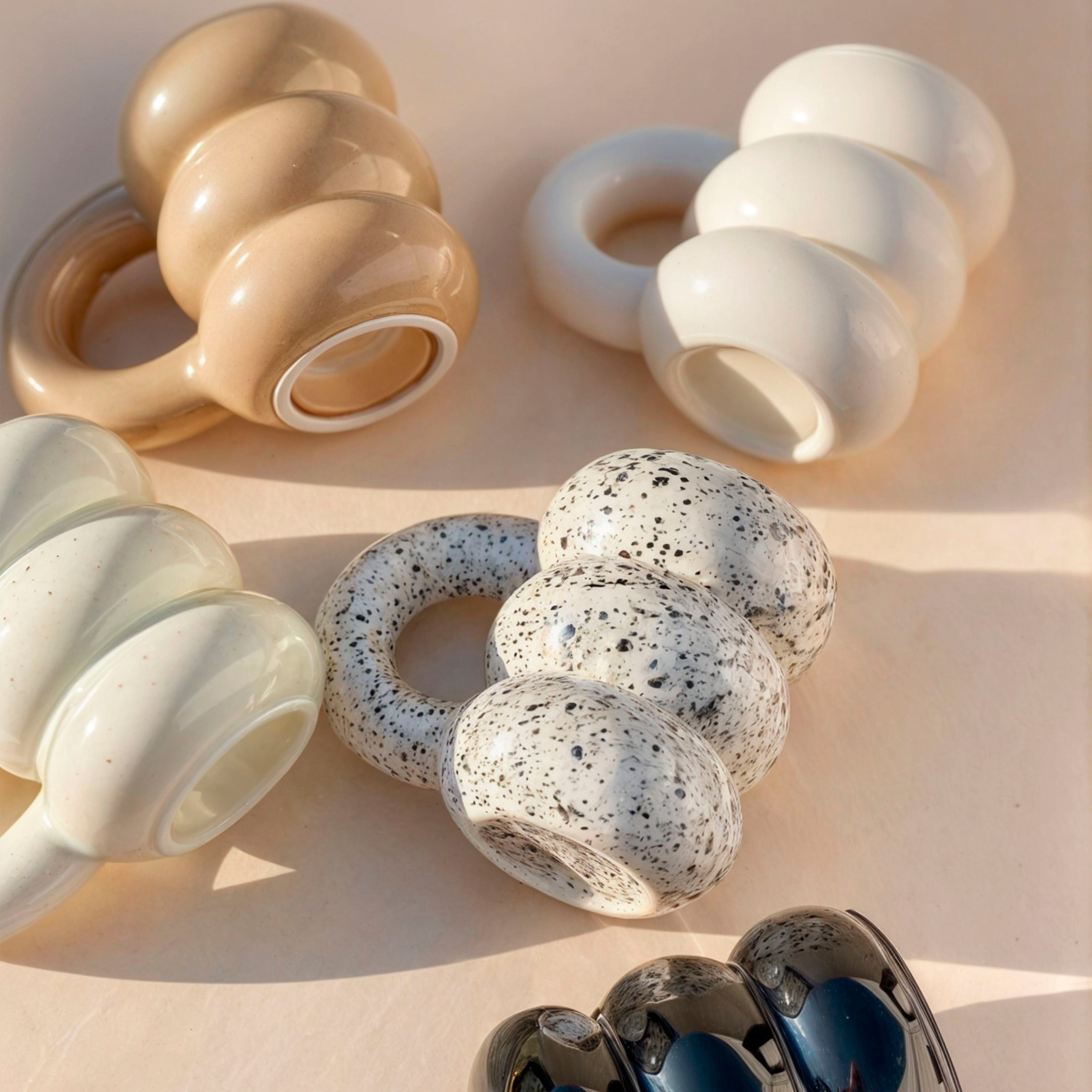 Copo minimalista de porcelana