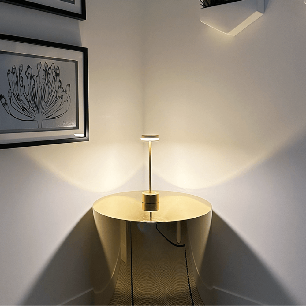 Lámpara de mesa inalámbrica Radiance