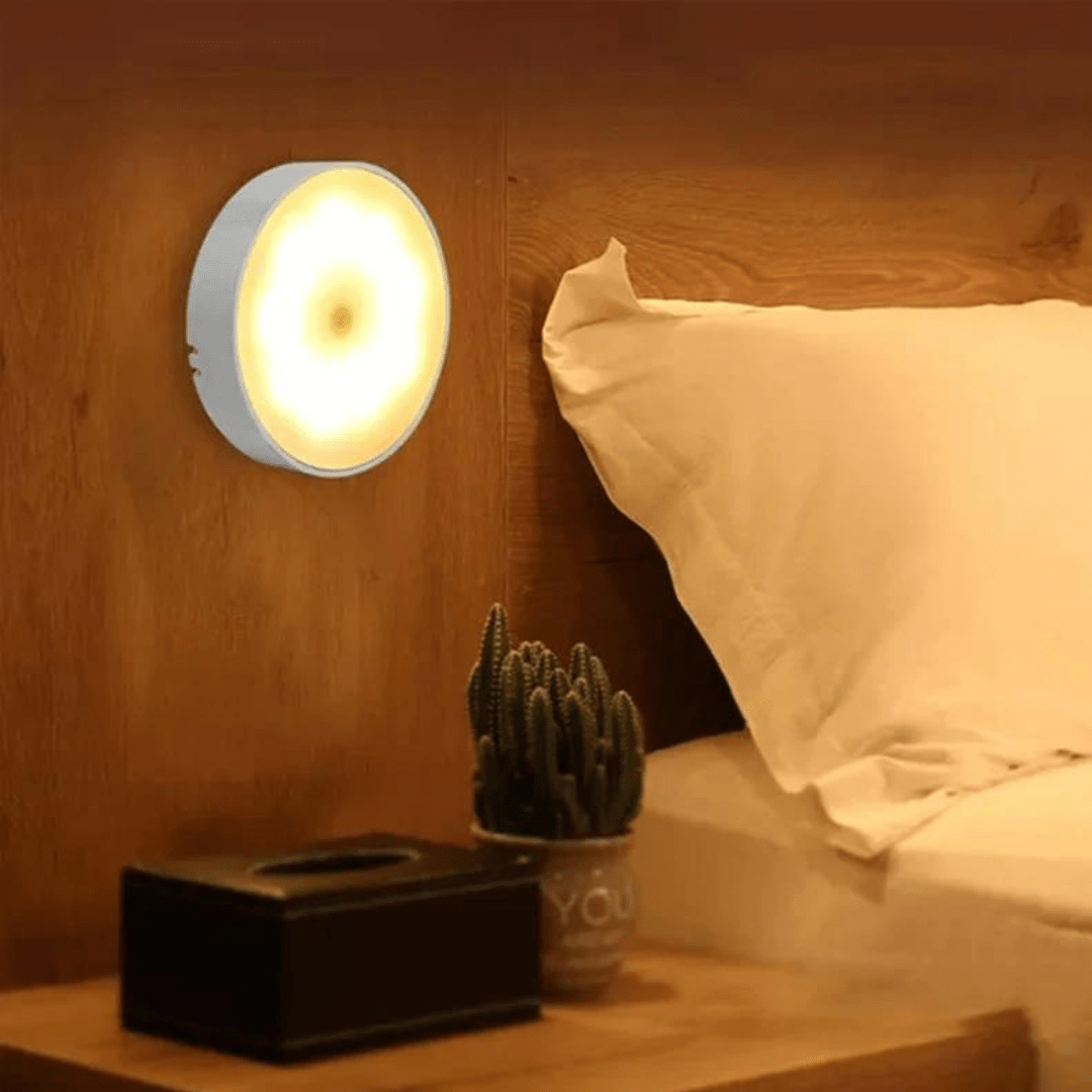 Lámpara nocturna magnética con sensor de movimiento