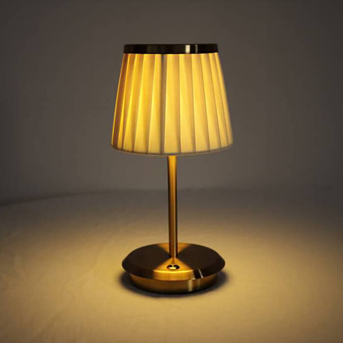 Lampada da tavolo Kumas Stoffen