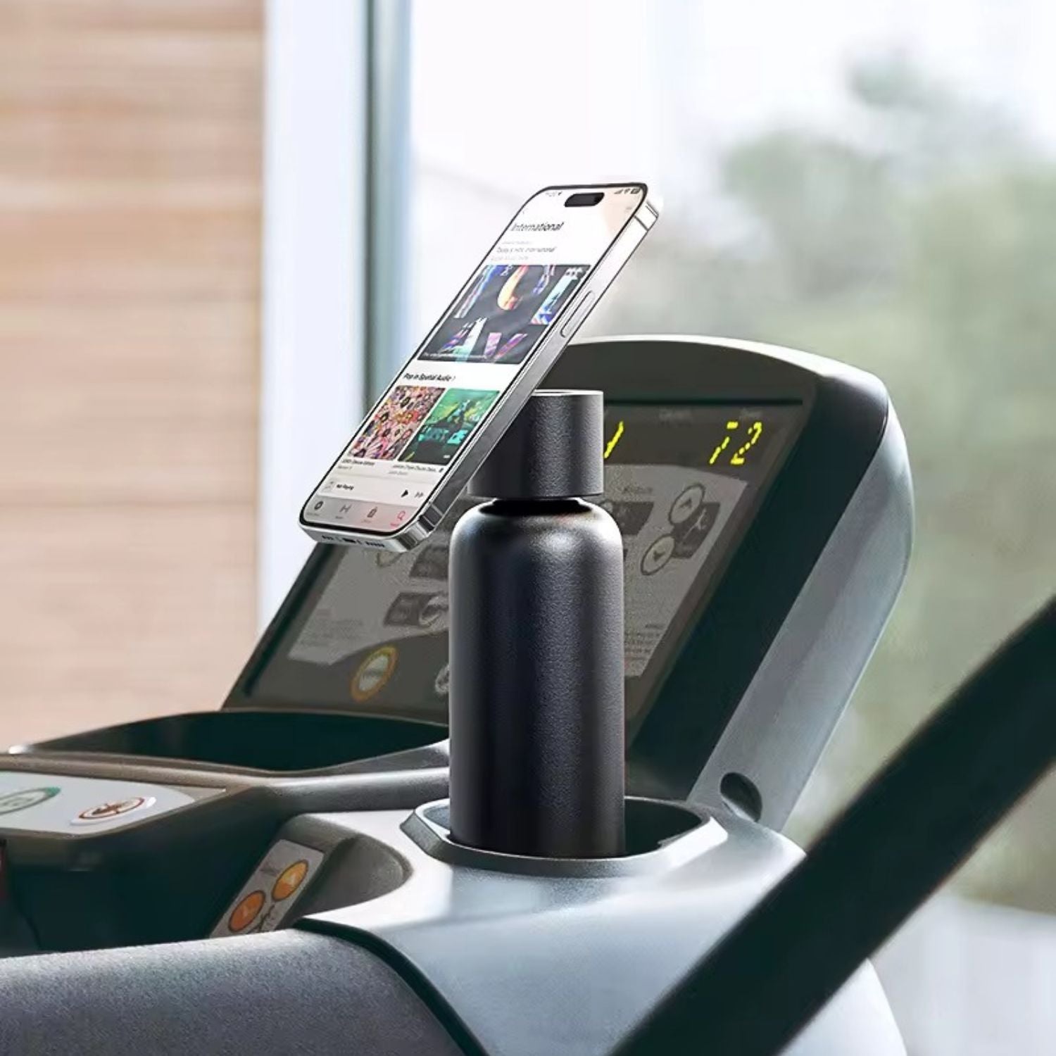 Botella de bebida magnética con soporte para teléfono - Innovadora y práctica