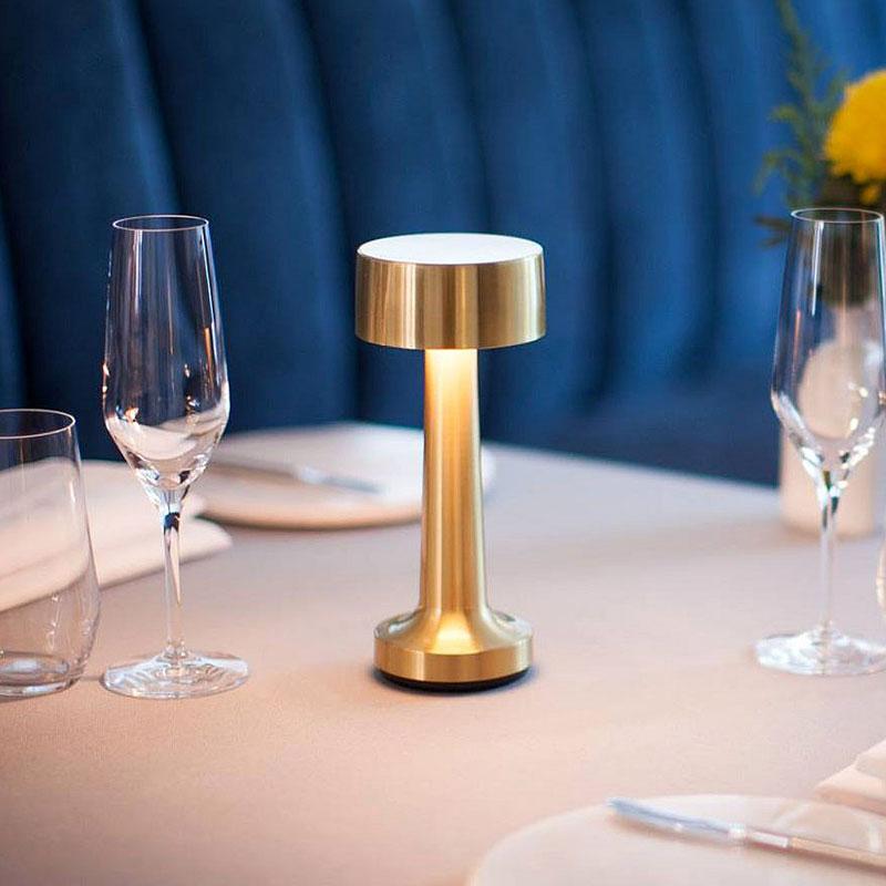 GlowFlex - Candeeiro de Mesa LED Moderno