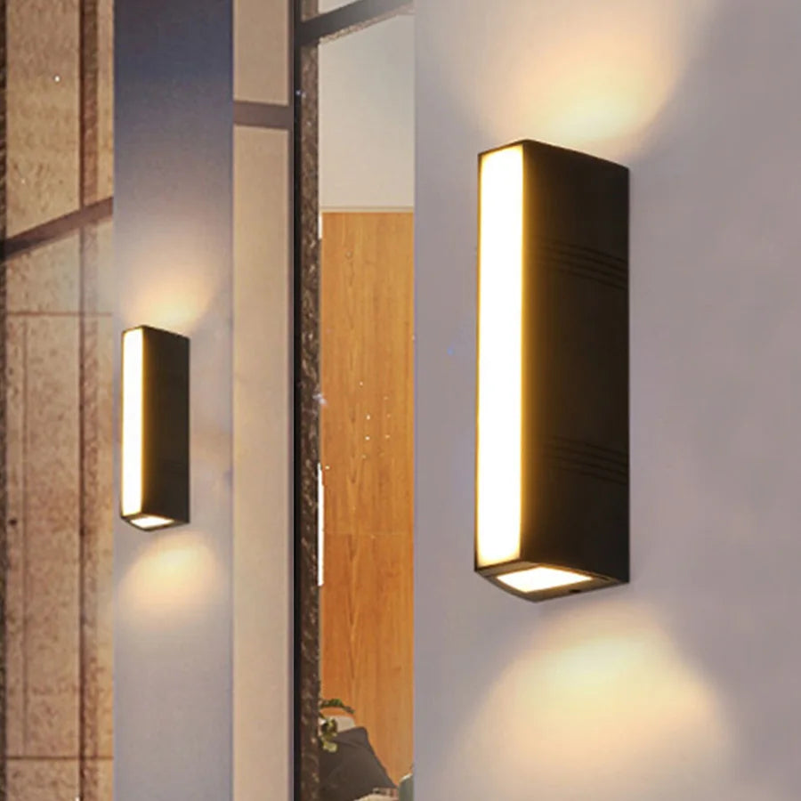 GlowGuard - Luce a parete LED per esterni