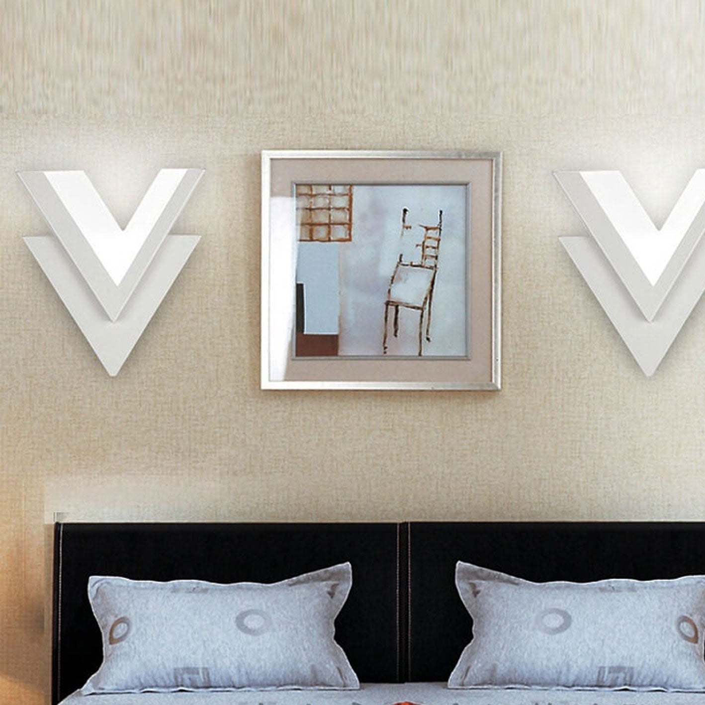 Lámpara de pared LED minimalista en forma de V
