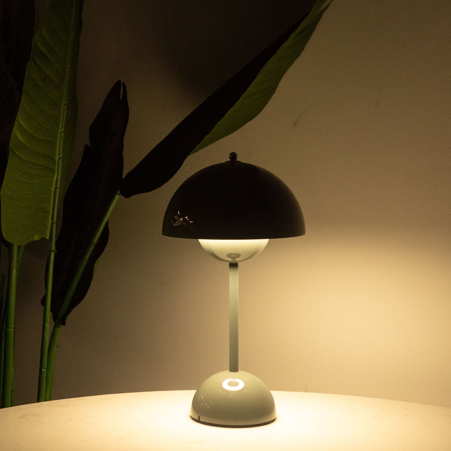 Lampada da tavolo Brulee Moderne impermeabile wireless e ricaricabile