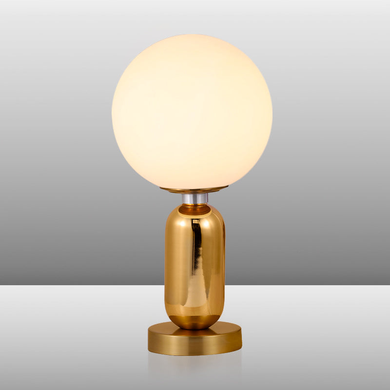 GloBelle - Lampada moderna a forma di sfera in vetro con base in metallo dorato