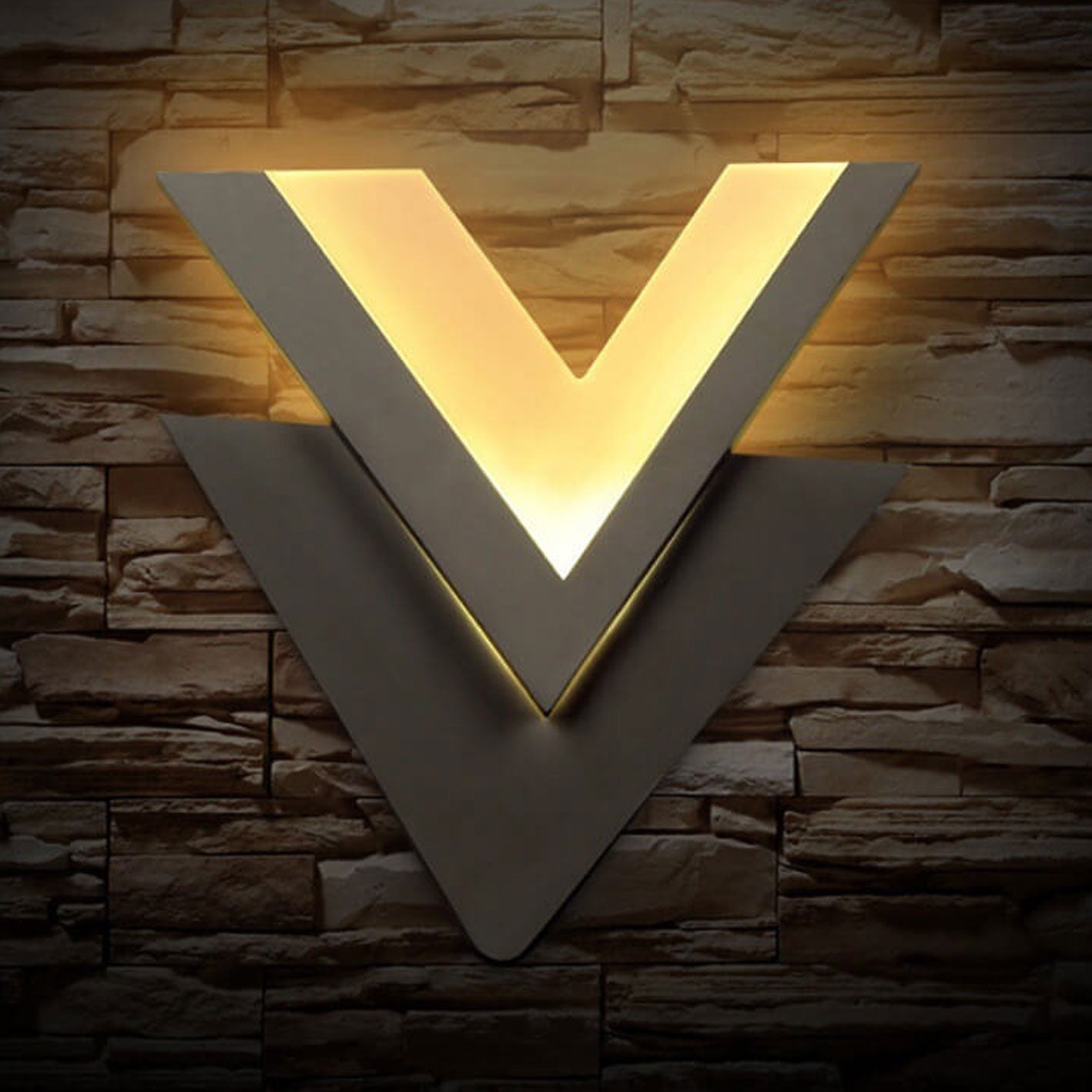 Lámpara de pared LED minimalista en forma de V