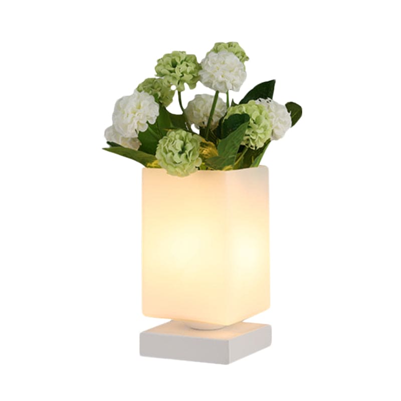 Luna - Lámpara de noche de cristal Art Deco para un ambiente romántico