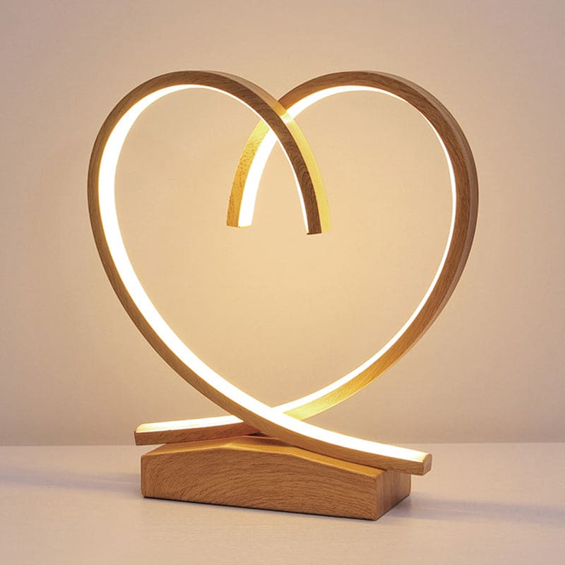 HeartWood - Comodino in legno con dettaglio a forma di cuore