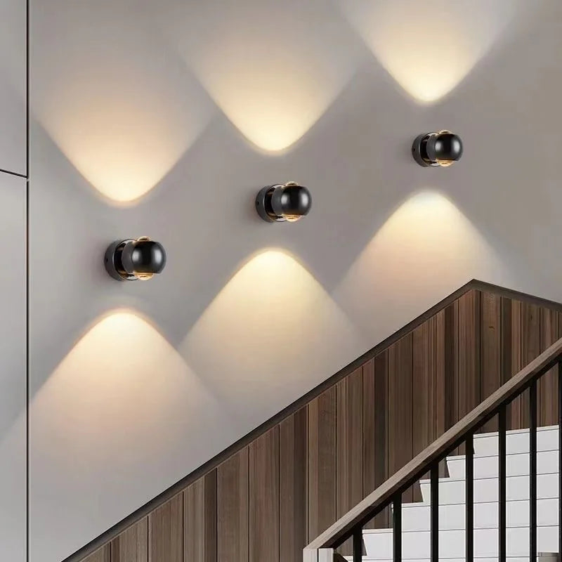 FlexiGlow - Lampada da parete LED rotante a 180°
