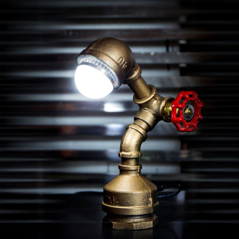 GlowBot - Unica lampada robot steampunk con struttura in ottone
