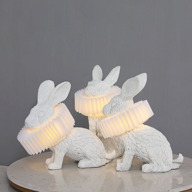 BunnyGlow - Candeeiro Noturno em Forma de Coelho com Acabamento em Resina