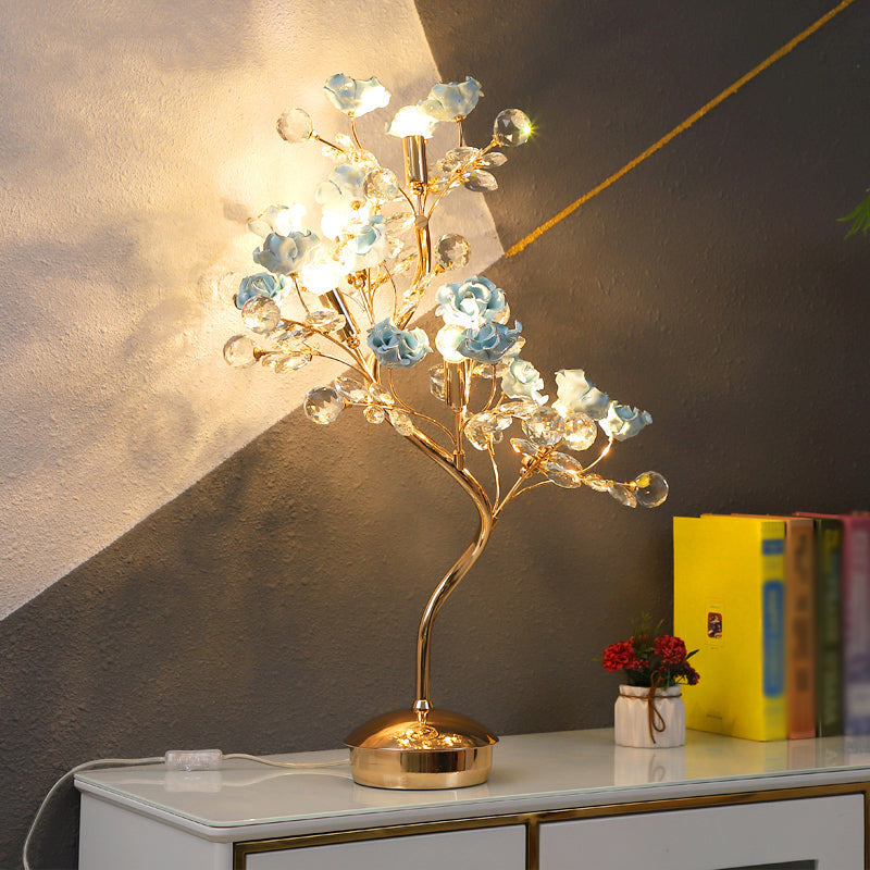 Eleganza coreana - Lampada da tavolo con 5 luci e accenti in cristallo