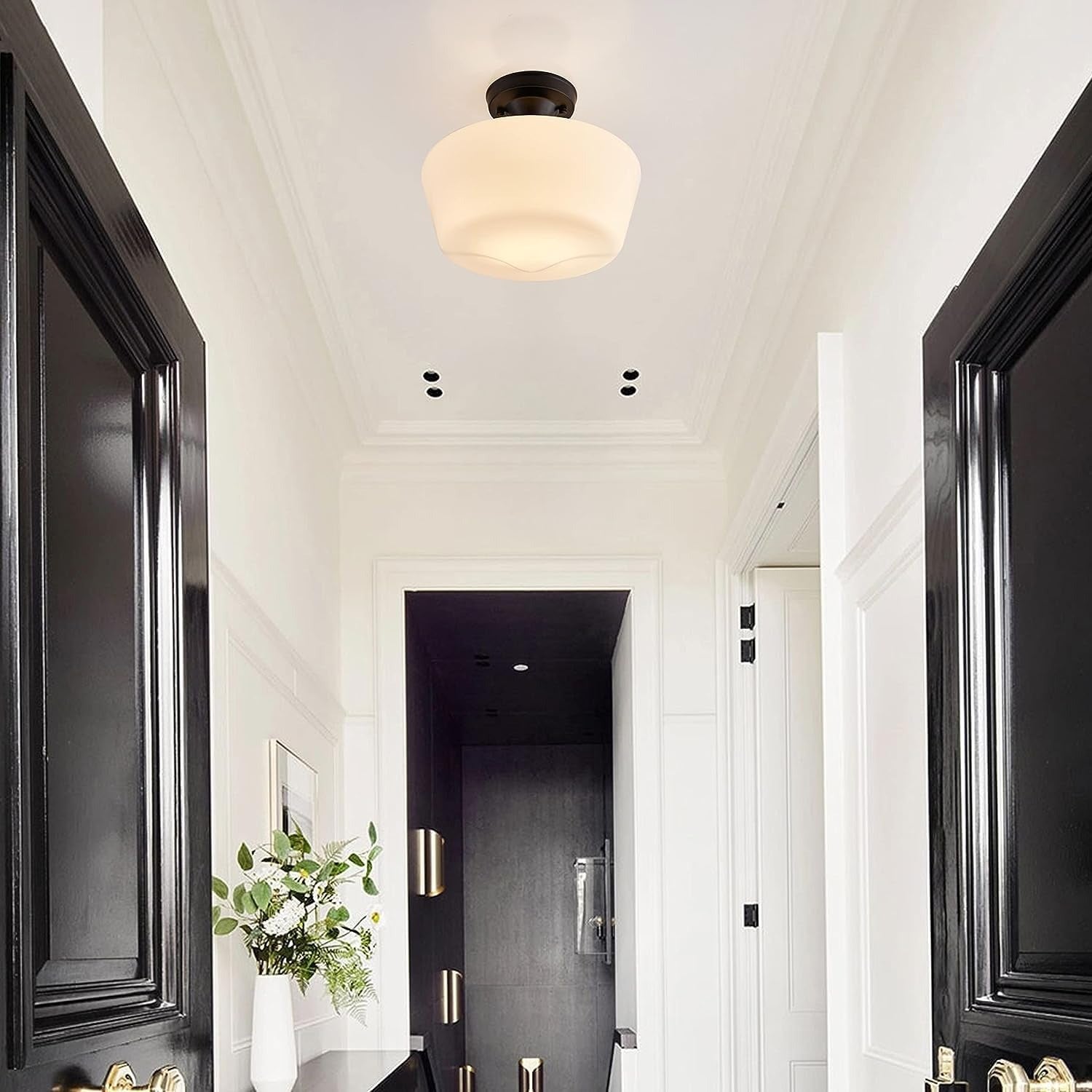 Lampada da soffitto Bauhaus in ottone per l'ingresso