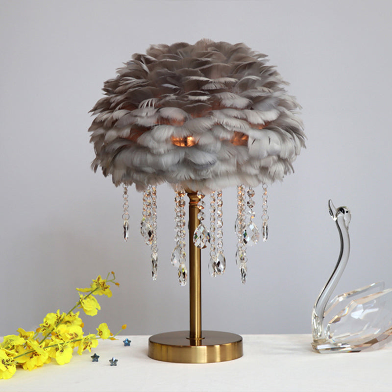 Lámpara de cúpula romántica - Moderna lámpara de cama de 1 luz con decoración de cristales