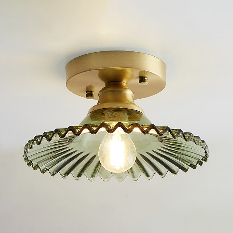 Lampada da soffitto semi-incassata industriale con paralume in vetro verde rigato