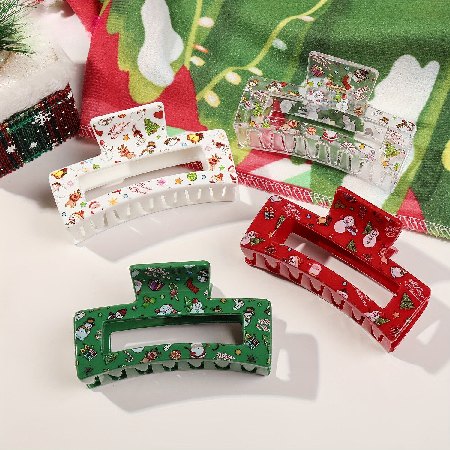 FestiveClips - 4-piece Set Elegant Christmas Print Hair Clips