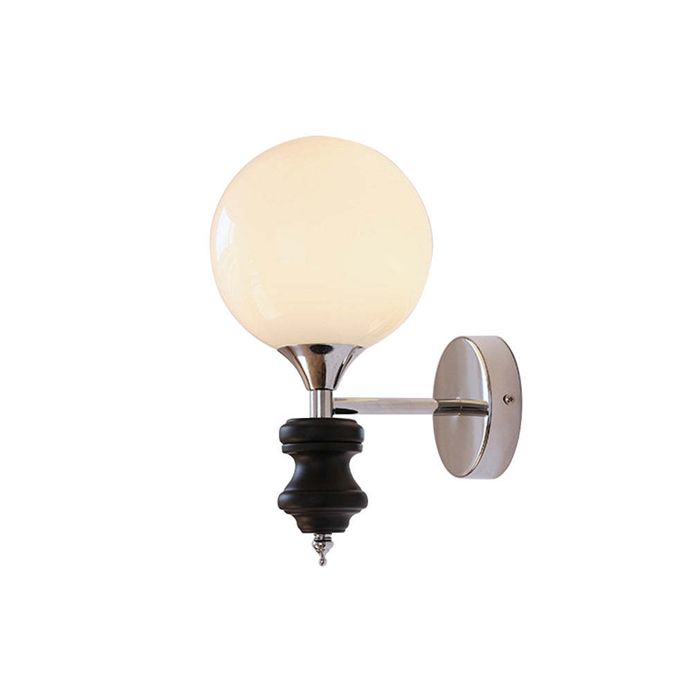 Lampada da parete vintage Bauhaus medievale francese