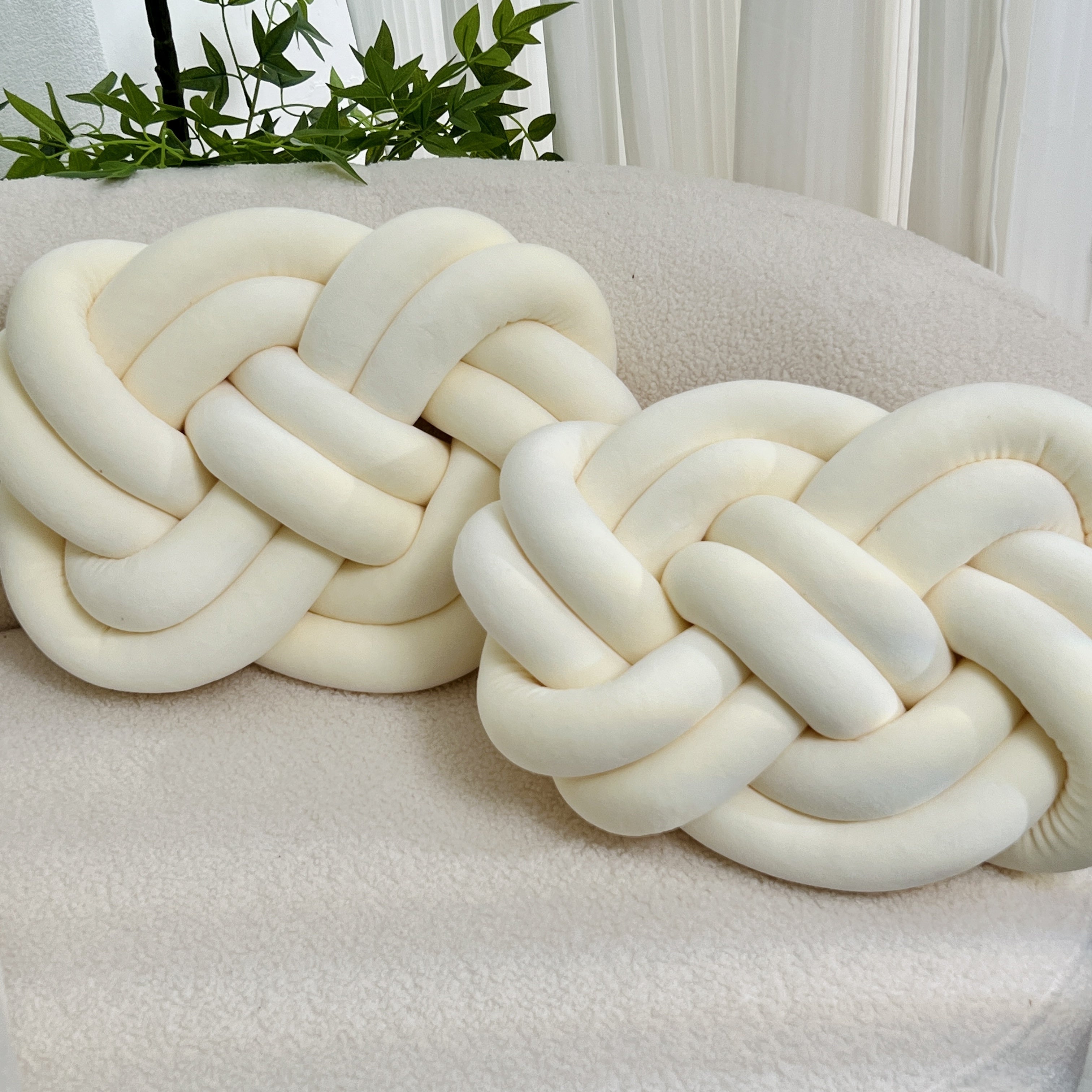 2 Pieces Button Ball Cushions - Soft Plush Cushions, Decorative Cushions for Bed, Sofa, and Living Room