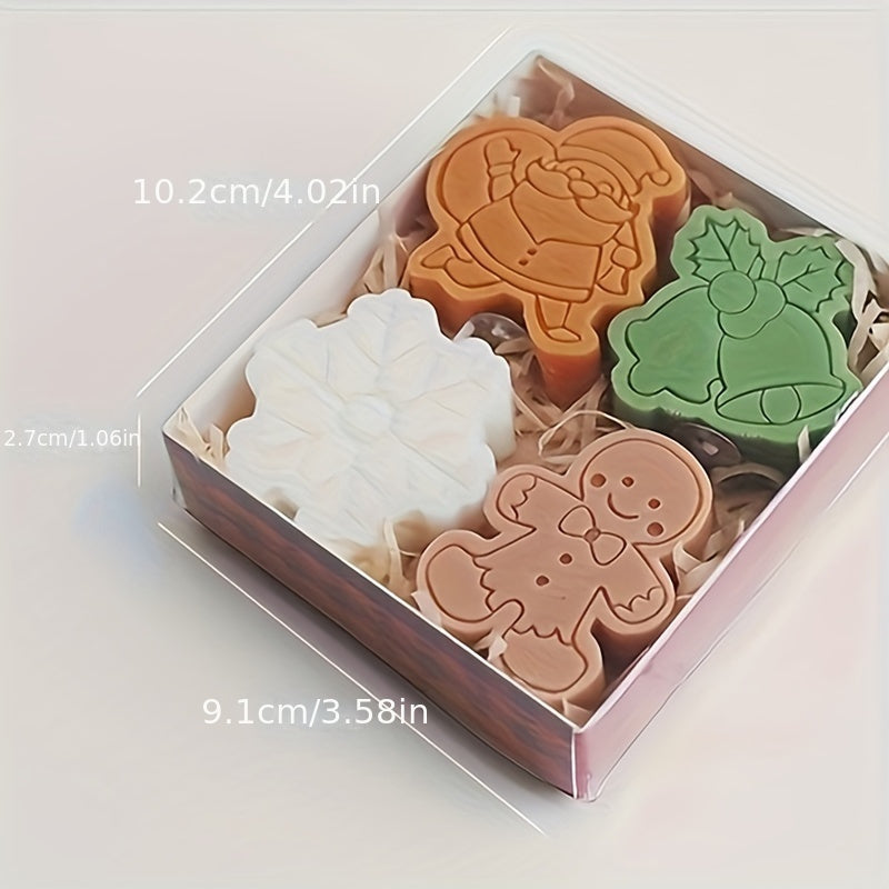AromaGift - Set of 4 Christmas Theme Aromatherapy Candles