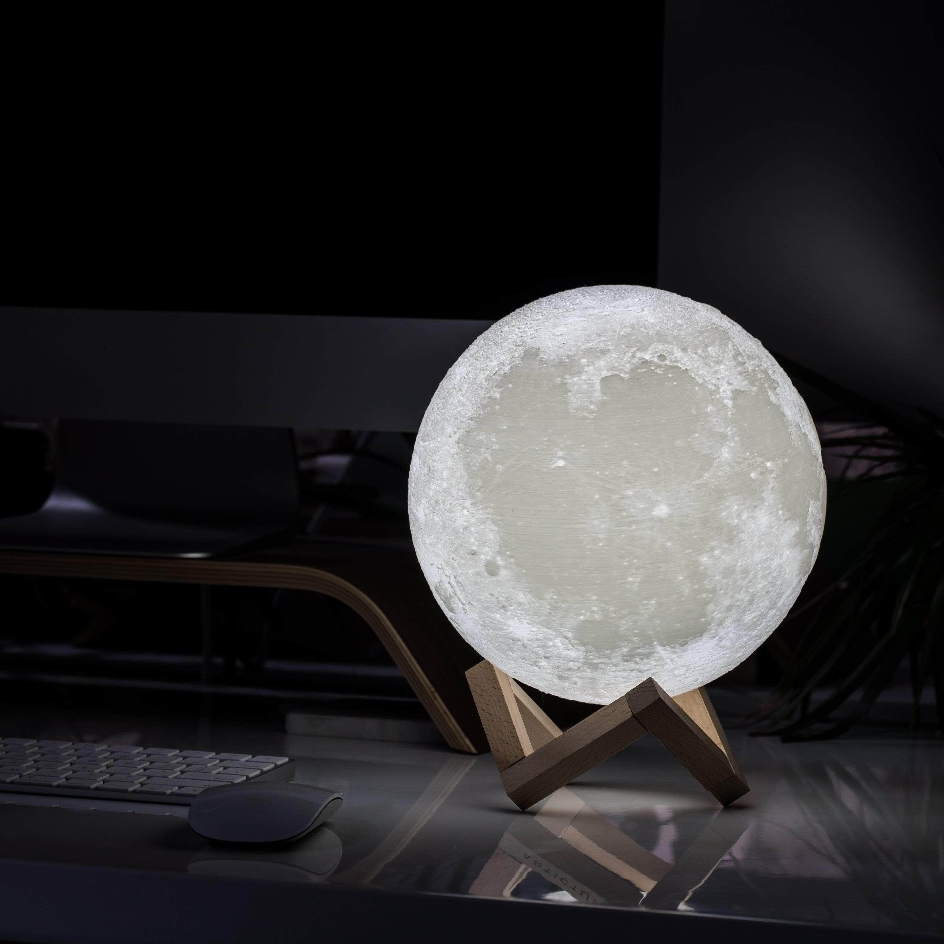 LunarGlow - Wireless Moon Lamp with 3D Detail
